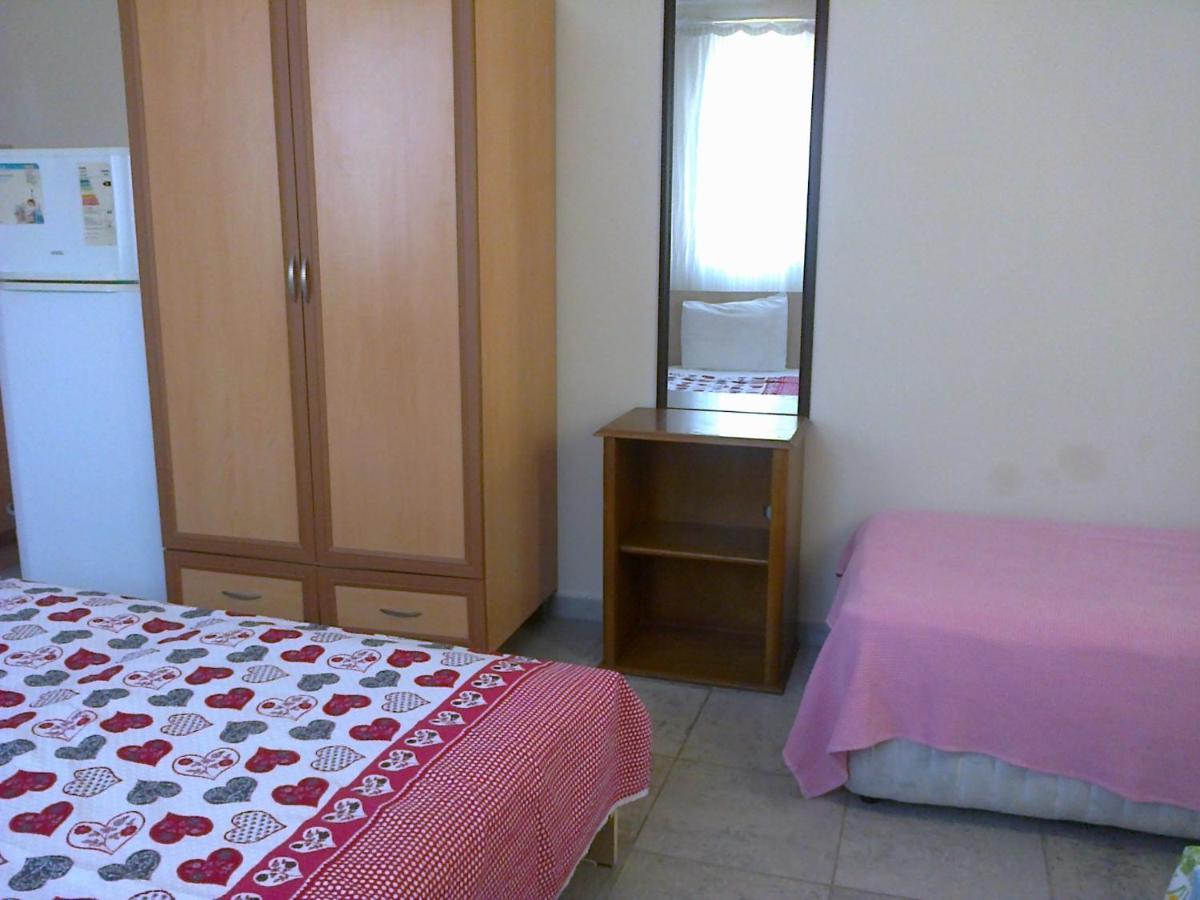 Cizmeci Apart Hotel Çeşme 객실 사진